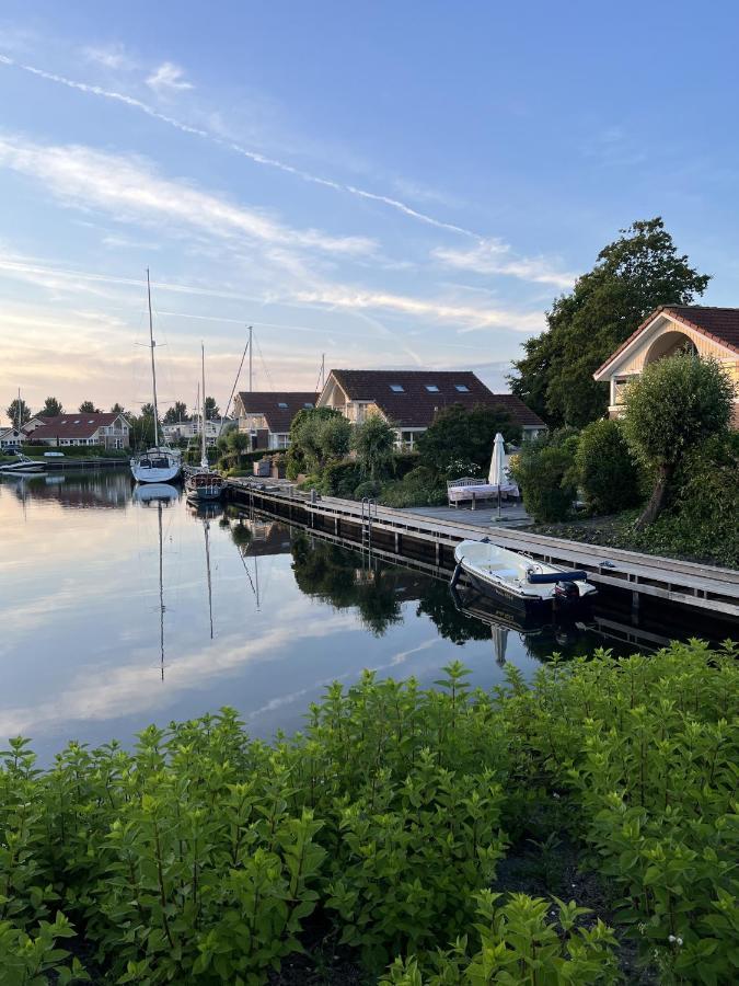Villa Sudersee Workum Bagian luar foto