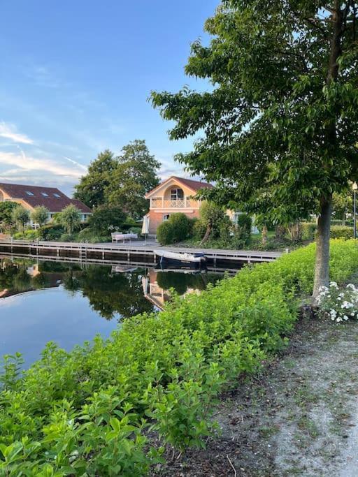 Villa Sudersee Workum Bagian luar foto